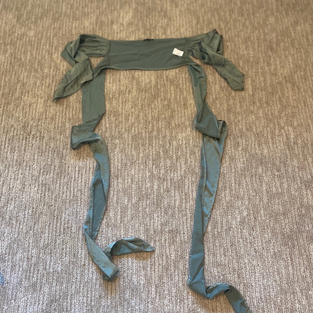 Top chic wrap around olive top